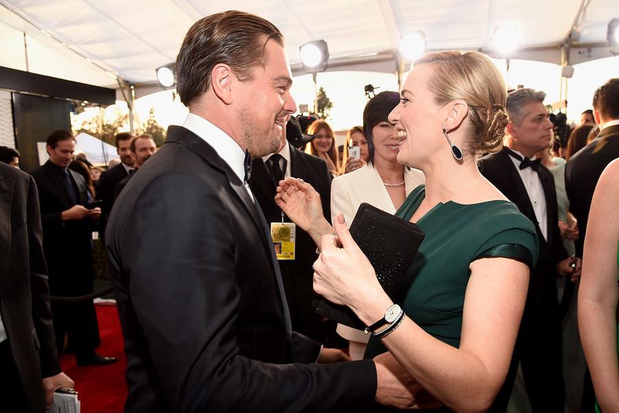 ladykenobi_'s tweet photo. Qua per ricordare che #Titanic, oltre ad essere un capolavoro, è anche il film che ha fatto incontrare Kate Winslet e Leonardo DiCaprio facendo nascere una delle amicizie più belle di Hollywood https://t.co/cwV8dq8azn