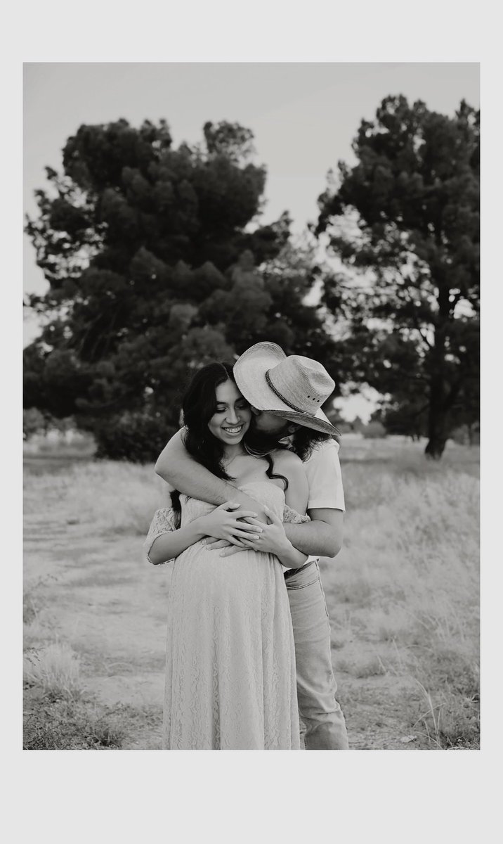 Kat_Valenz's tweet image. I’ve never felt more complete💖