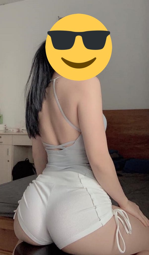Dạo này mấy bn con trai sao cứ thích giả gái ấy nhờ..nc vài câu la muốn xem này nọ.của chùa để sẳn à.🤣