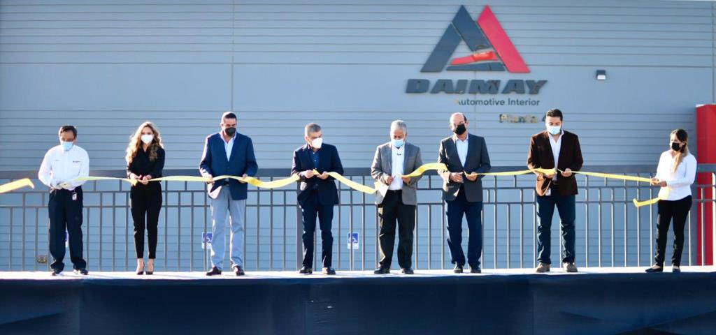 mrikelme's tweet photo. En #RamosArizpe, inauguramos el nuevo Campus de la empresa de origen chino Daimay 🇨🇳. 

Se invierten en este complejo 32 millones de dólares, generando más de mil nuevos puestos de trabajo. https://t.co/d7Vjey6SzF