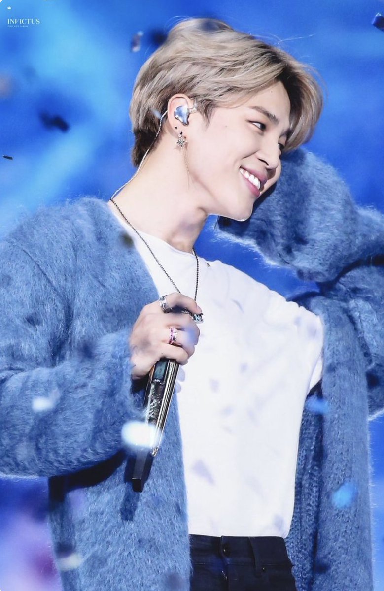 jimin__1013army's tweet image. ジミンちゃんセンイルチュカヘ🥳🥳

メンバー思い・努力家・可愛い・優しい・かっこいい・面白い歌もダンスも最高・小指・笑ったときの糸目...。言い出したらきりがないくらい、ジミンちゃんを愛してます♡

いつまでも私の大切な人です。