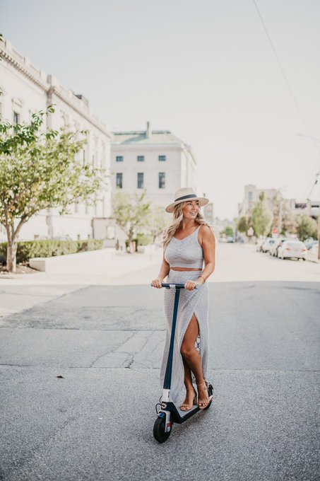 Scooting in heels is a skill @unagiscooters https://t.co/olsyjVIuoO<a class="tags" target="_blank" title="On Twitter" href="/?out=eyJ0eXAiOiJKV1QiLCJhbGciOiJIUzUxMiJ9.eyJpYXQiOjE3MjA5MzEyMzEsImlzcyI6InR3cG9ybnN0YXJzLmNvbSIsIm5iZiI6MTcyMDkzMTIzMSwiZXhwIjoxNzUyNDY3MjMxLCJyZWRpcmVjdF91cmwiOiJodHRwczovL3R3aXR0ZXIuY29tL3VuYWdpc2Nvb3RlcnMifQ.esWuFDpC5TEoenCDWudyKKdoU62H5J-OYQNHVnr2N_l1z2uTYSK1M8lGhYh8Rz02S2TQ50S9DpIqKFXbvG80PA">@unagiscooters</a><a href="/tag/boom"class="tags"><span>#boom</span></a>