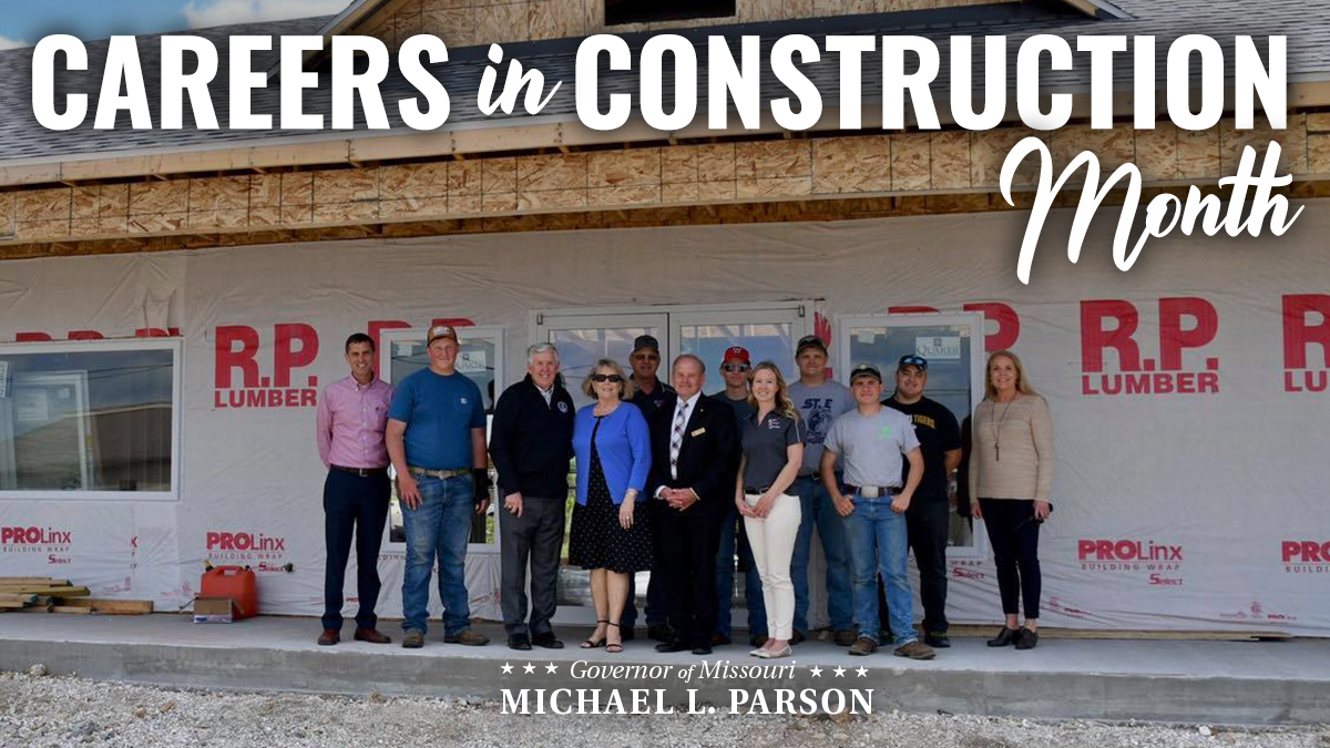 JobsMoGov's tweet image. The construction industry employs over 7 million people nationwide, including over 128,000 Missourians! Who do you know and look up to that has a career in #construction? #CICM