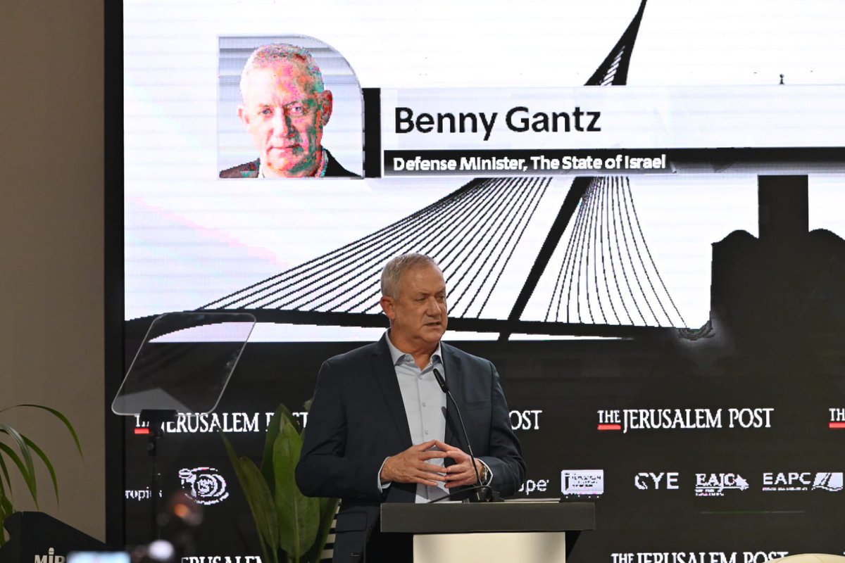 gantzbe's tweet photo. הערב, בכנס הג׳רוזלם פוסט, אמרתי שאנו מפתחים יכולות הגנה והתקפה בסייבר ומסכלים ניסיונות לפגיעה באזרחי ישראל. פיתחנו כלים טכנולוגיים ומבצעיים שיבטיחו את ביטחוננו גם מול ניסיונה של איראן להגיע לגרעין. https://t.co/INAJjWa14s
