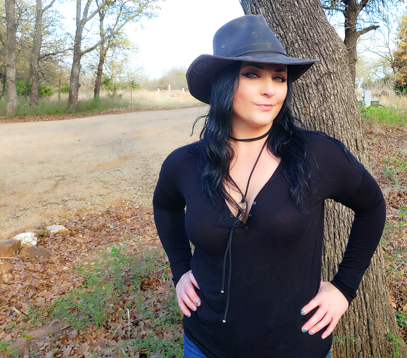 This week's shows!
Tue. 10/12 - 5 o'Clock Somewhere Bar @ 9pm - Tulsa (solo)
Thur. 10/14 - IronMonk Taproom @ 7:30pm - Stillwater (full band)
Fri. 10/15 - Margaritaville @ 9pm - Tulsa (duo)
Come and hang out with us!😉
#morgan #morganreynolds #themorganband #Morganmusic