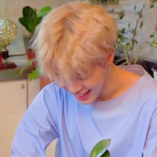 agustdbixch09's tweet photo. HAPPIEST BIRTHDAY TO JIMIN THE BEST BOY!!💗
The most calming soul on this planet🥺✨
#HappyJiminDay https://t.co/KnsvJfjTCl