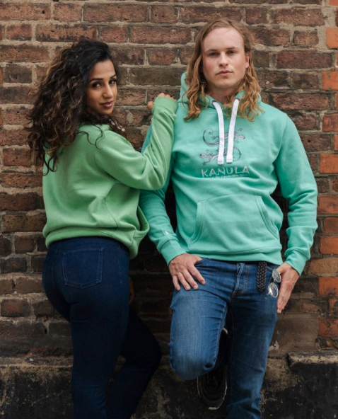 KanulaC's tweet photo. From beach to street, from city to countryside, our #hoodies will take you effortlessly through your days in ultimate comfort 🌾

Plus, this autumn, receive a #FREE Kanula T-shirt when you purchase any of our hoodies. 

Click the link now to shop: https://t.co/1Csc1Hb3FK https://t.co/uS0tU6NFHU