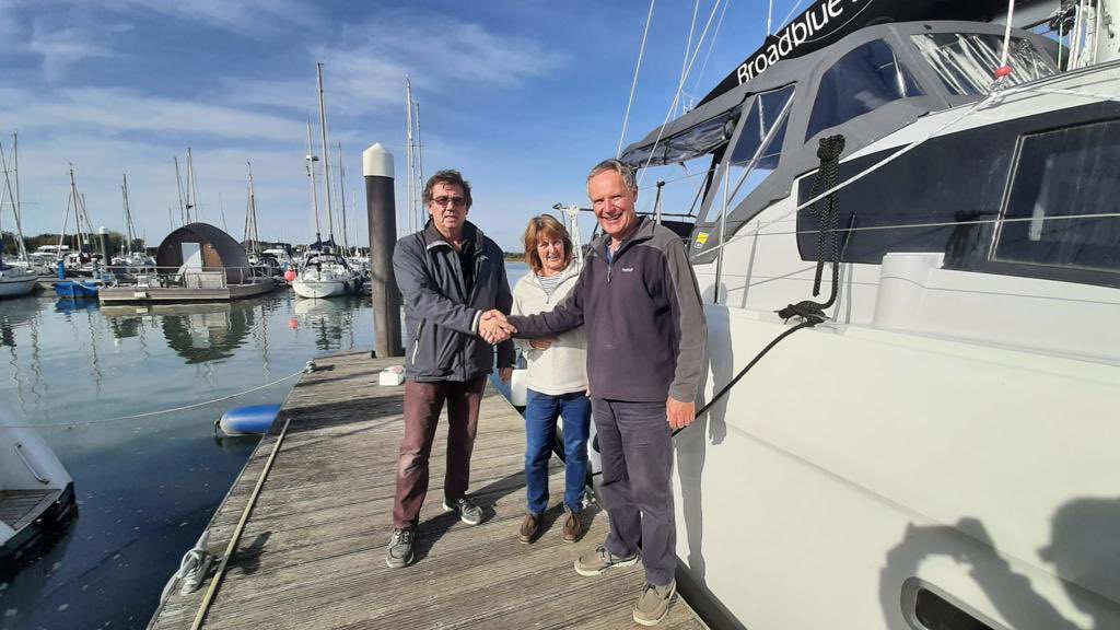 Broadblue's tweet photo. Handover of Broadblue 346/18 to her happy and proud new owners. We then had a great sail back to their permanent berth in Port Solent, Portsmouth. https://t.co/Jo8PW7EyEO