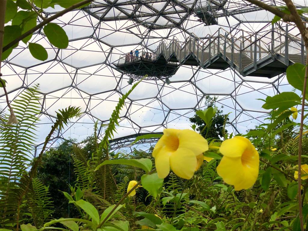 And we’re off again… 
#TheNatureOfLeadership