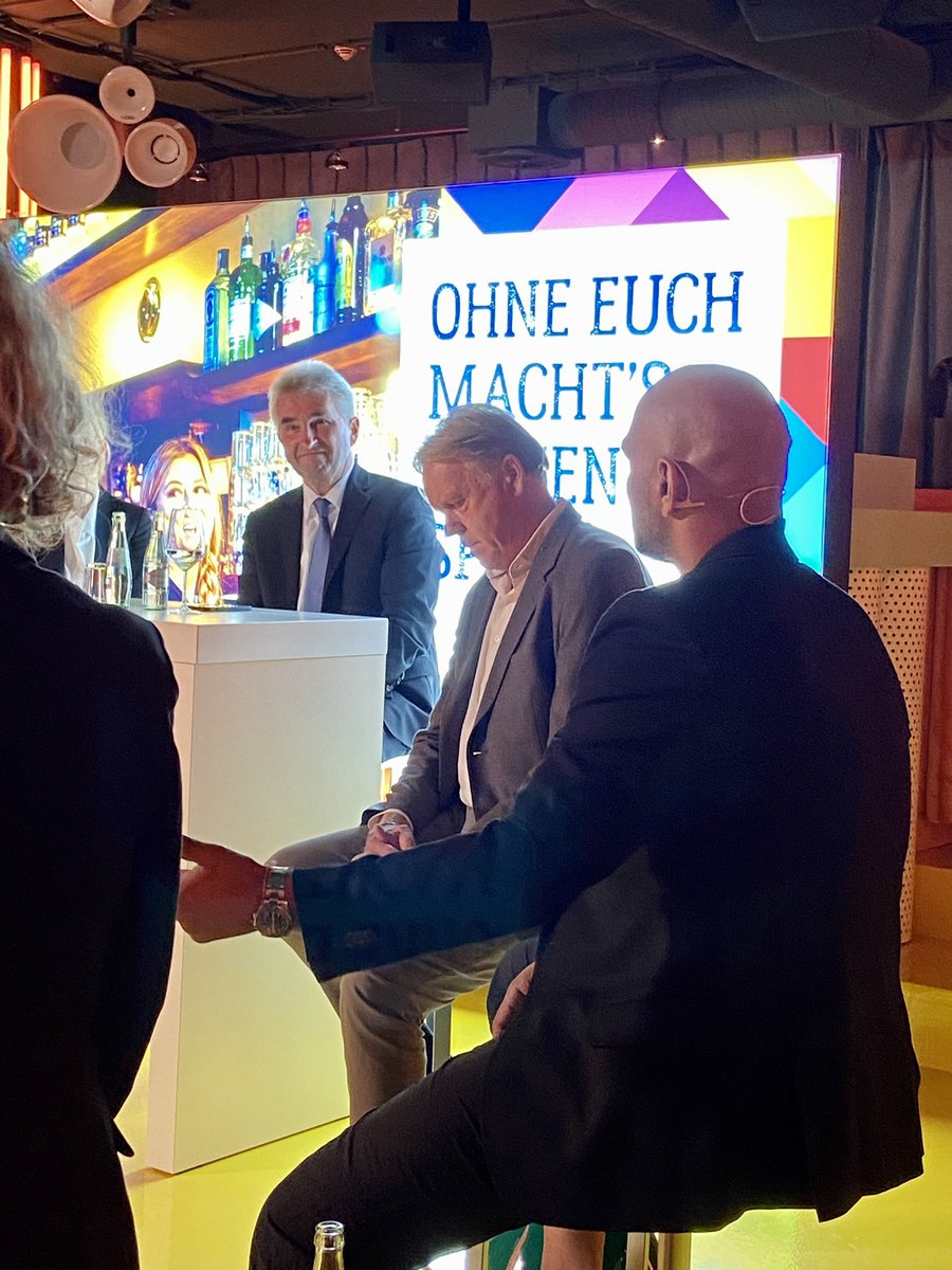 Walid El Sheikh, Gründer des The Paradise Now zum Thema #Fachkräftemangel in der Gastronomie: „Von all unseren Mitarbeitern haben vielleicht 30% einen Gastronomie-Hintergrund, aber die anderen 70% haben wahnsinnige Qualitäten &amp; vor allem Leidenschaft!“ #ownbusinessday