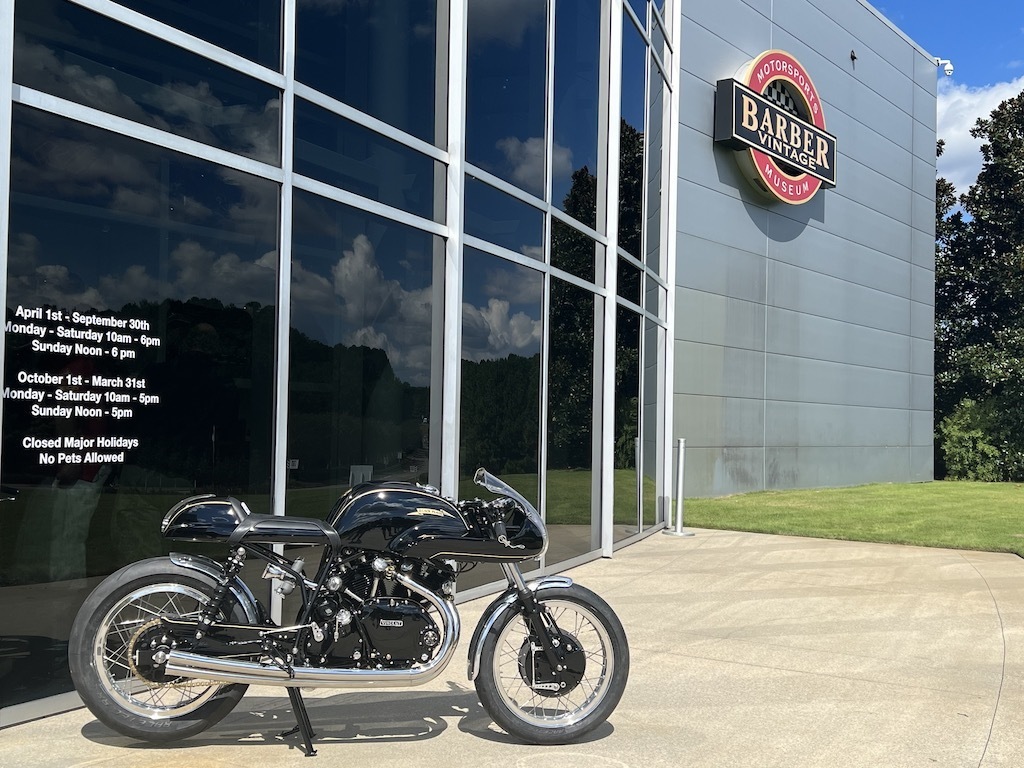 DucatiNet's tweet image. "Vicki's View" for SBI Mag about last weekend's event: Barber Vintage Festival 2021 sco.lt/8JDQdk