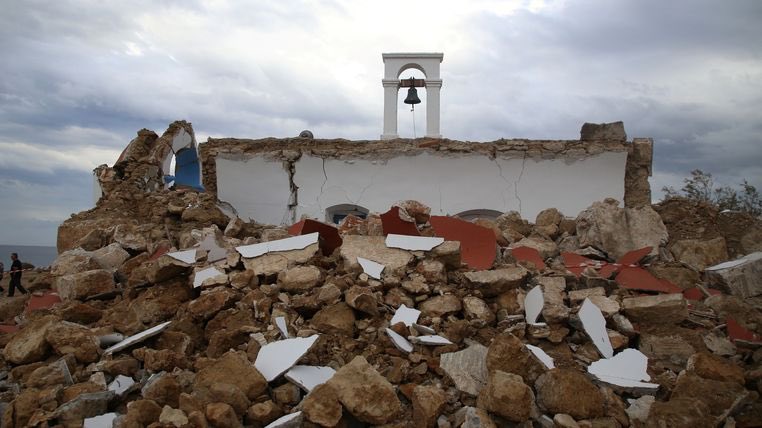 Crete earthquake: Greek holiday island hit by large 6.4 magnitude tremor sparking tsunami warning
https://t.co/LALfItYzoV https://t.co/U7VIG4PLJo