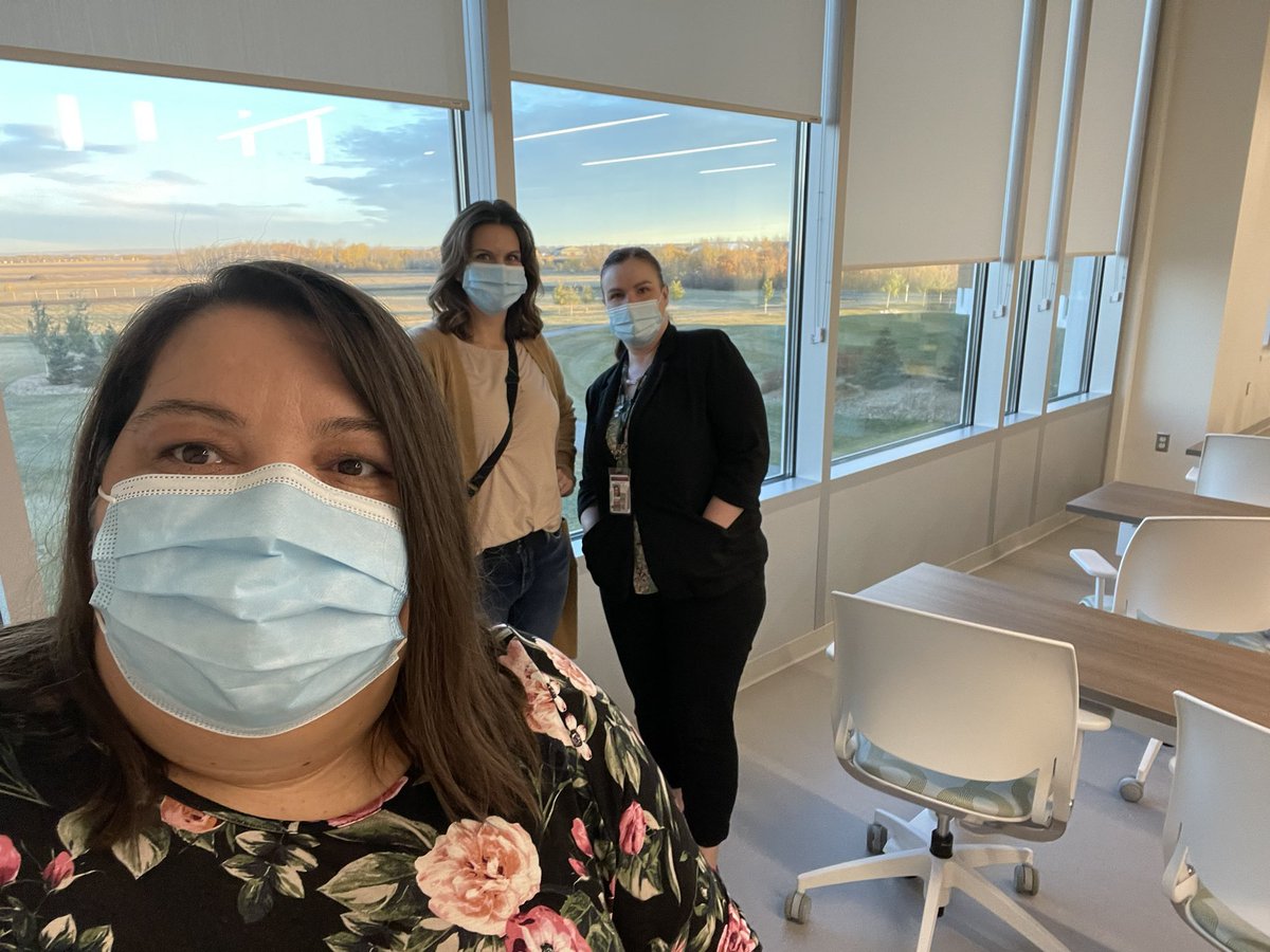 TracyKingRN's tweet photo. Getting acquainted with the Grande Prairie Regional Hospital with colleagues https://t.co/2aQvNDjJHJ