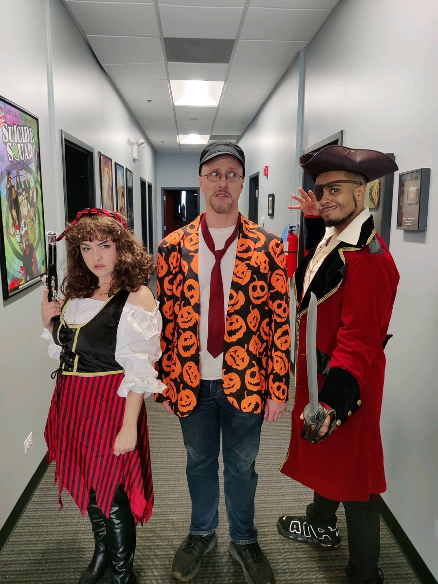 ChannelAwesome's tweet photo. See you tomorrow night!
#NostalgiaCritic
#NostalgiaWeen https://t.co/b97A37mJpv