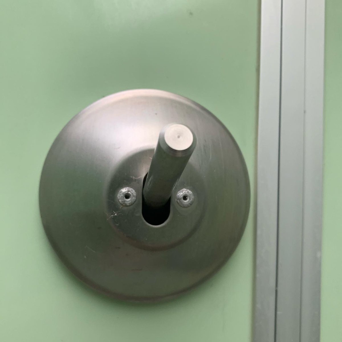 Aaron_English's tweet photo. I bet I would look this surprised, too, if someone walked up &amp; hung a coat on MY nose.

#coathook #pareidolia #pinocchio #facesinplaces #iseefaceseverywhereigo #facesinthestrangestplaces #facespotter #coathanger #igpareidolia #facesinobjects #iseefacesinstrangeplaces #facefinder https://t.co/yi8DLWEuph