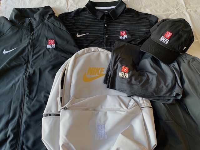 RicSerritella's tweet photo. Big shoutout to @NFLPA for the fresh to death gear...feeling swaggalicious this year @NFLPABowl🌹 https://t.co/6MjpAbxWxD