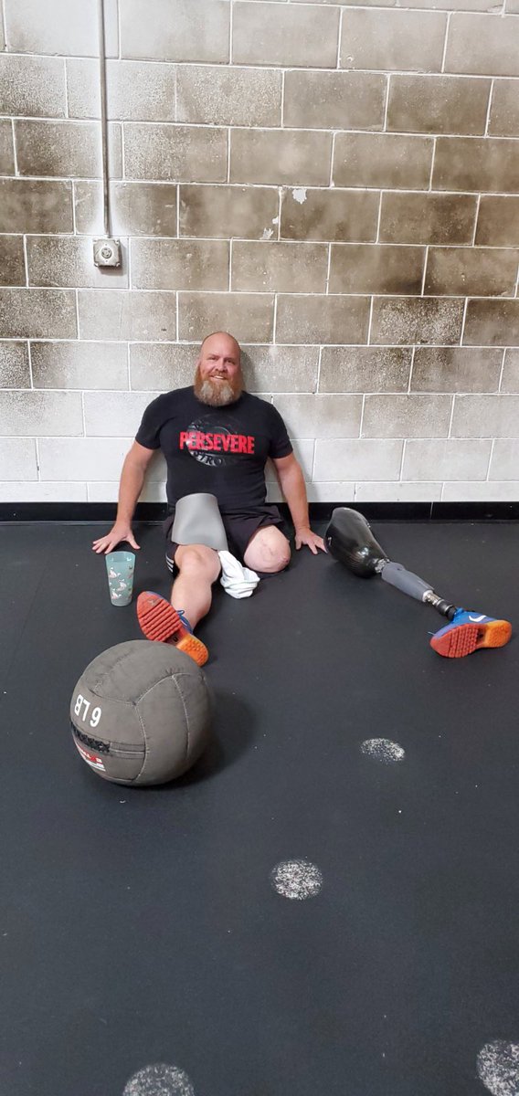 McpeakRichie's tweet photo. I am the captain of my soul.

William Ernest Henley - 1849-1903

#gratitude #life #believe #motivation #walk #cancer #sarcoma #amputee #smile #apemanstrong #teamneverquit #mrguts88 #mindset #perserverance #invictus https://t.co/9KGq3tVSqB