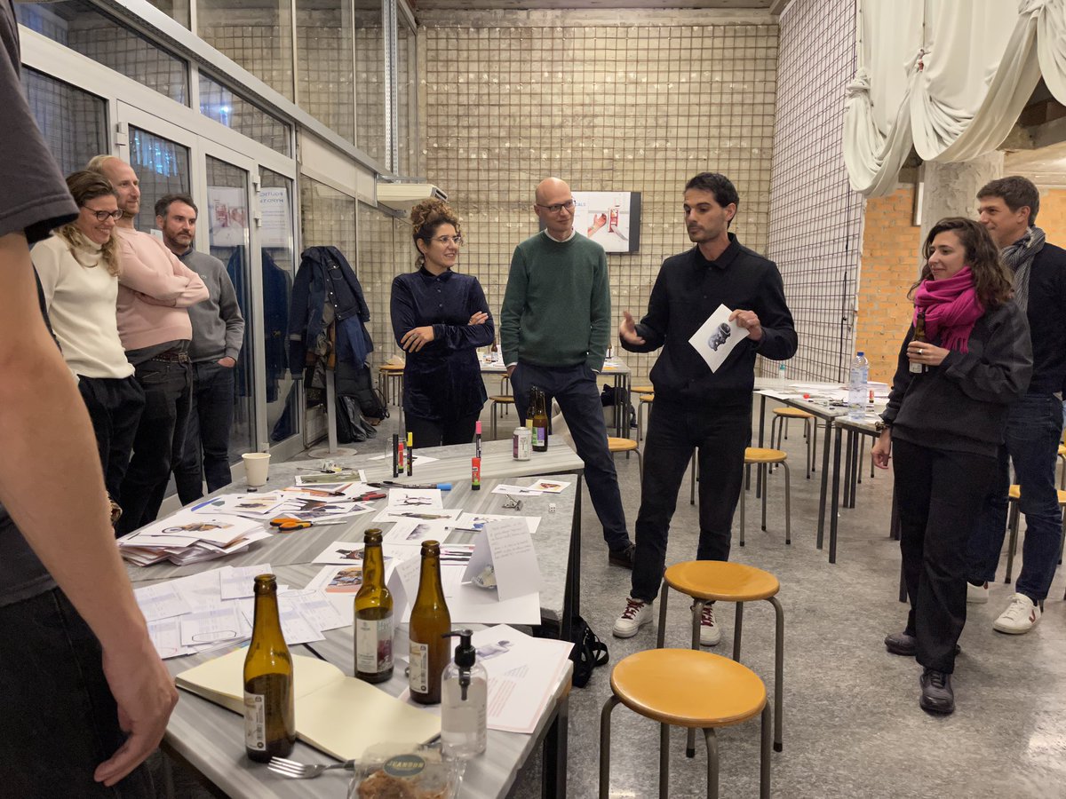 Back on the #PoliticalHypotheticals event at #StamEuropa last week where we imagined worlds (more or less) possible with great #tacticalpolicies !

#vraimentvraiment #designfiction #Bruxelles #Pooliscool