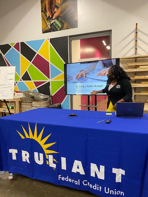 SheBuilThisCity's tweet photo. In September, Toya Bailey, from @Truliant came by our Plumbing Pre-Apprenticeship Program class to present a workshop on Building a Better Budget. The students were really engaged and had a lot questions. Thank you so much Toya and @Truliant! 

#SBTC #shebuiltthiscity https://t.co/KUdiATnU1I