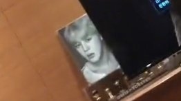 hourlyhobi's tweet photo. JIHOPE'S ROOM???? LOOK AT THEIR PICTURES 😭 https://t.co/uu3v1LDOeF