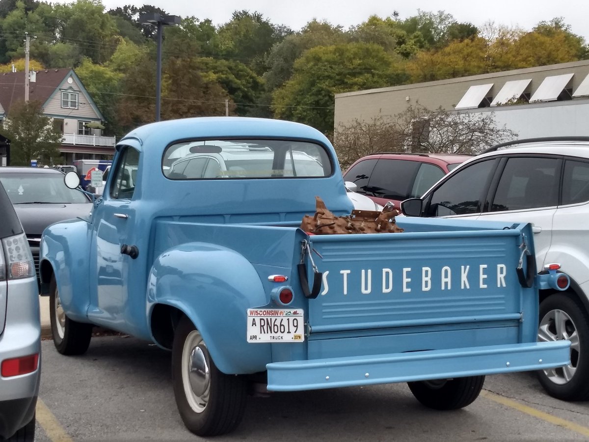 bobwait's tweet image. 🎶 "'Cause everything old is new again!" 🎶