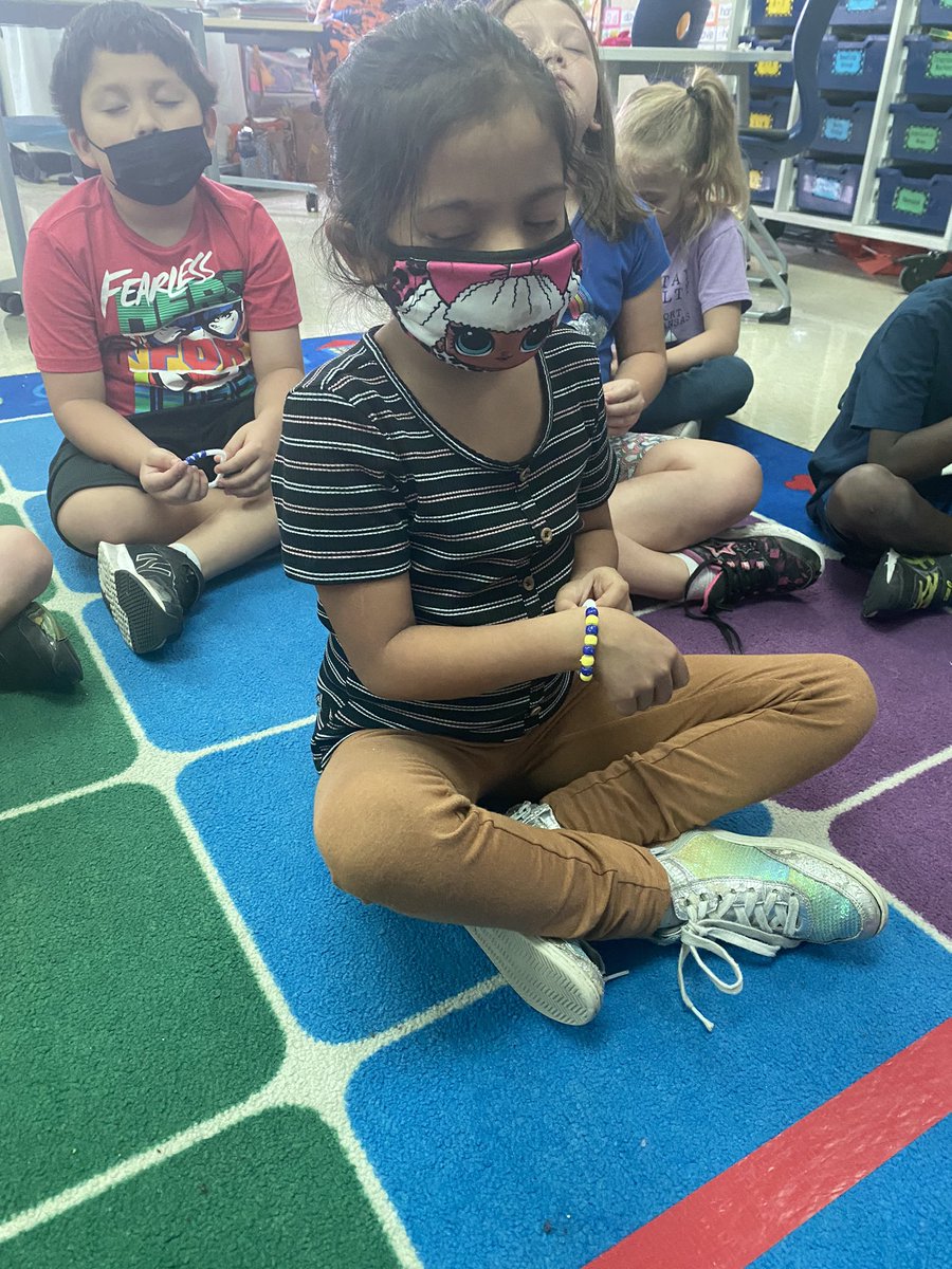 Mindfulness continues in 2nd grade this week! We read #IAmPeace by @susanverde and illustrated by @peterhreynolds and made breathing bracelets to focus our energy and calm out minds to be ready for learning! @Cambridge_AH @stefniehancock