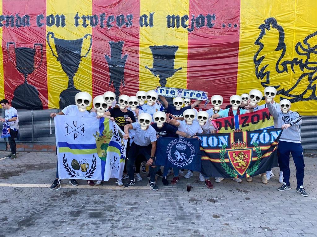 prepifans's tweet image. Borrachos, vagos y delincuentes