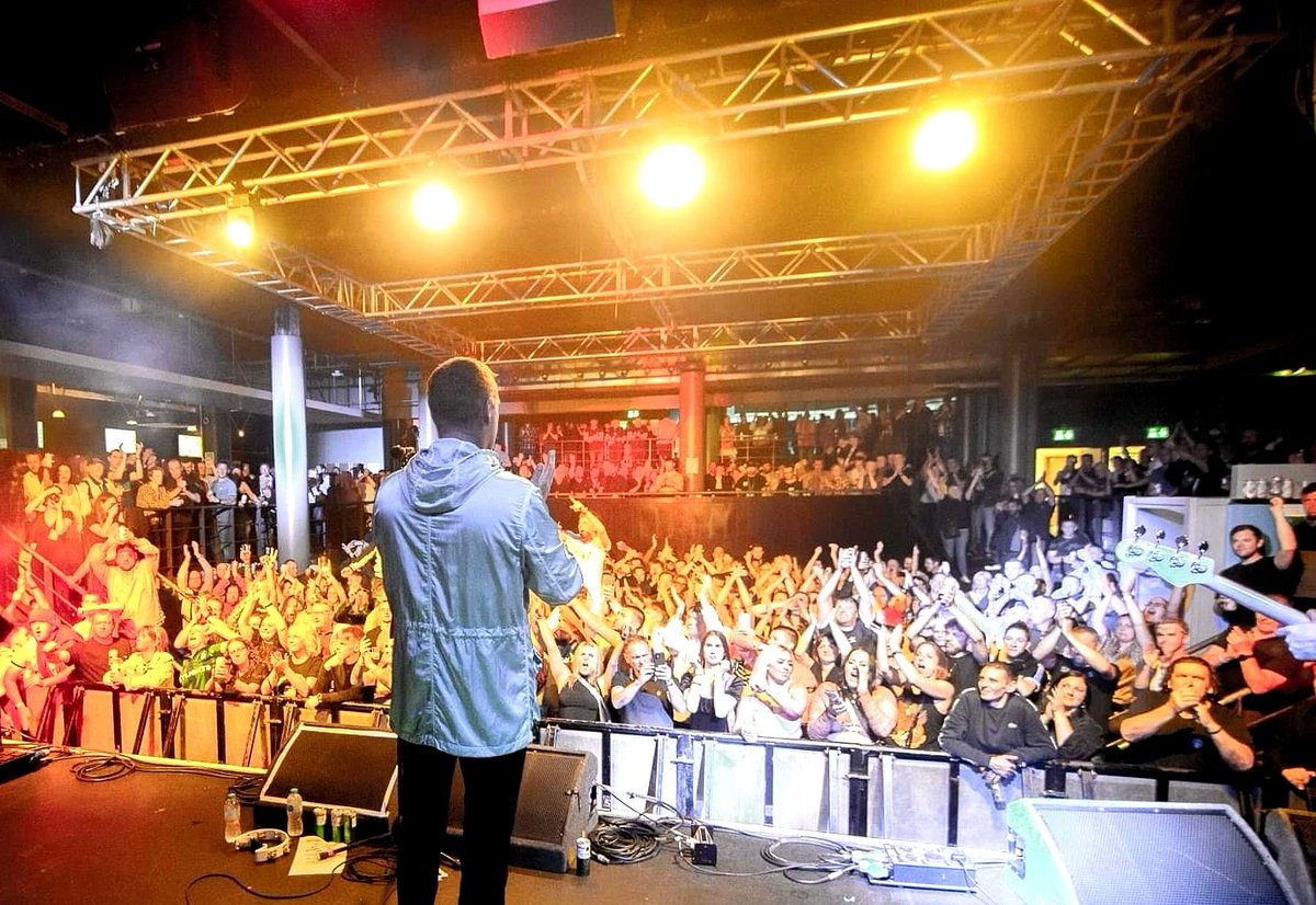 We've had an unbelievable run of shows, The Piece Hall, Leeds Uni, Albert Hall and Leeds Arena. We've never been part of the music clique but the only people that matter are the people on the street who support you. Thanks to you all we have this opportunity to play ✊💥 #ASAW