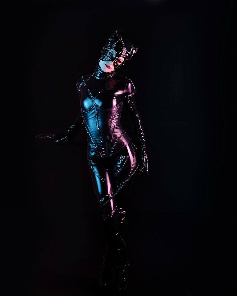 #BatmaReturn's #CatWoman
#Cosplayer Instagram.com/joliejuless.co… 
Photographer: Instagram.com/marc.overcash.…

#cosplay #cosplayers #catwomancosplay #cosplaylife #cosplayfan #cosplaylove #michelepfeiffer #batman #DC #DCcomics #DCEU #Flashpoint #comcibooks #cosplay…