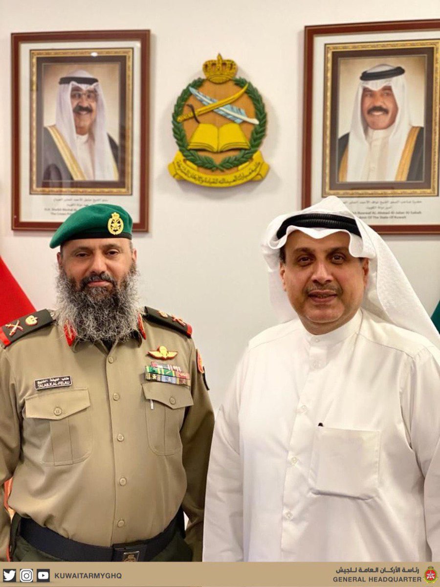 قام نائب رئيس مجلس الوزراء ووزير الدفاع الشيخ حمد جابر العلي الصباح بزيارة إلى آمر كلية مبارك العبدالله للقيادة والأركان المشتركة اللواء الركن طلب خليفة الفليج وذلك تقديراً وعرفاناً للدور المتميز وللمسيرة الحافلة بالعطاء والانجاز للواء طلب الفليج والذي تقدم رسمياً بطلب التقاعد.