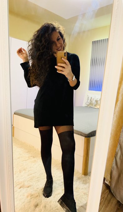 Sz&eacute;p est&eacute;t mindenkinek! 😉Kis csavarg&aacute;sba 😉🥰😊 https://t.co/IcCFUYnwaL<a href="/tag/bubblebath"class="tags"><span>#bubblebath</span></a><a href="/tag/jacuzzi"class="tags"><span>#jacuzzi</span></a><a href="/tag/enjoylife"class="tags"><span>#enjoylife</span></a><a href="/tag/showerfun"class="tags"><span>#showerfun</span></a><a href="/tag/wetdream"class="tags"><span>#wetdream</span></a>