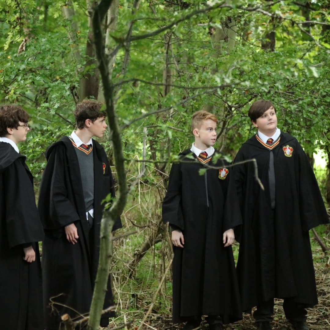 Delighted to have been cast as the young Peter Pettigrew for The Order Harry Potter Webseries!! 🧙‍♀️🧙‍♂️💫
Amazing time filming and working with everyone!🙌
 <a href="/CallumMacreadi1/">Callum Macreadie</a> <a href="/Shropshirelad09/">Patrick Davies - Shropshire Lad</a> <a href="/FNXWRKS/">PhoenixWorksFilms</a> <a href="/MoAbdelkhalek/">Same abdelkhalek mo</a> #PatrickDavies #BobbyONeill #theorder #harrypotter #marauders