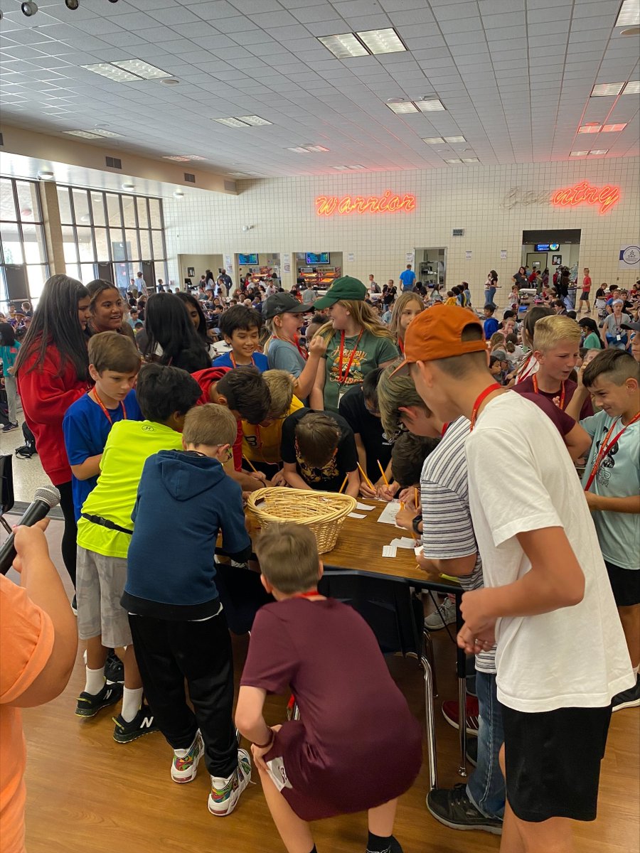 DoerreCounselors (@doerrecounselor) on Twitter photo Hats off to Higher Education! We are excited and energized to spread college awareness this week. <a href="/DoerrePTO/">Doerre PTO</a> <a href="/DoerreKISD/">Doerre Intermediate</a> <a href="/KISD_Counselors/">Klein ISD Counselors</a> Hats off to Higher Education! We are excited and energized to spread college awareness this week. <a href="/DoerrePTO/">Doerre PTO</a> <a href="/DoerreKISD/">Doerre Intermediate</a> <a href="/KISD_Counselors/">Klein ISD Counselors</a>