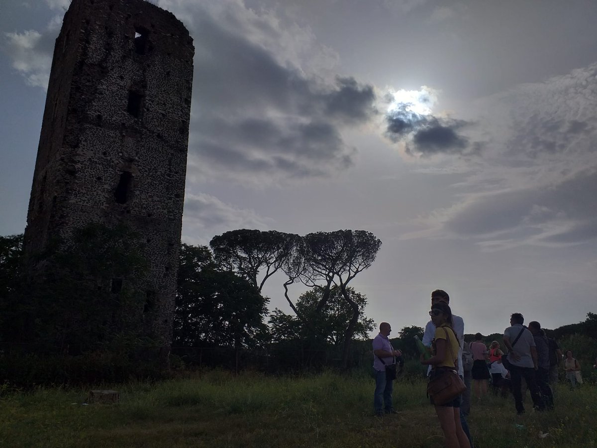 _Cooperactiva1's tweet photo. We believe in the social participation's importance and a valid cultural offer. Neighborhoods aren't empty and desolated structures, they are shaped by the people who live there.
We try to return the sensitivity that is already there.

Some photos of our September events! https://t.co/mBYmtKo0QE
