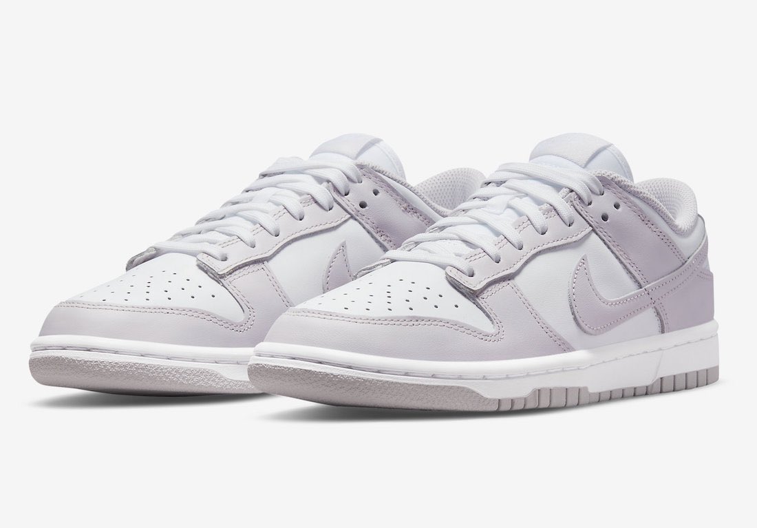 viewsfrance's tweet photo. Les images officielles de la Nike Dunk Low "Light Violet" https://t.co/pIKjFxCxva