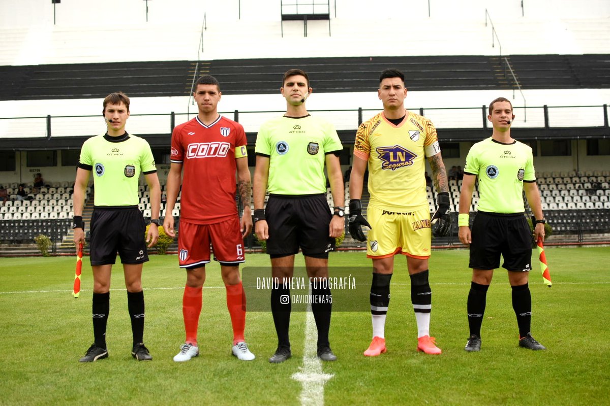 #ReservaNacional | Final del primer tiempo ! 
El equipo que dirige Raúl Wensel cae por 3-0 ante <a href="/caallboys/">Club Atlético All Boys</a> 
📸⚽
 #SoydeSuarez 
#VamosLosPibes