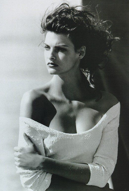 Back to the 90's: Supermodel Linda Evangelista! #gntmgr.