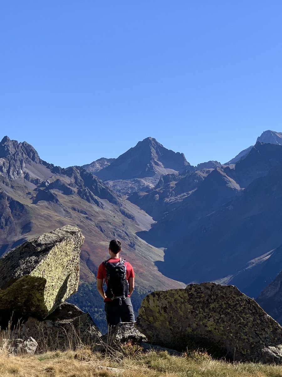 Hagas lo que hagas, disfruta 👌🙃

Autora: <a href="/cristinaarjo/">cristina arjonilla</a>