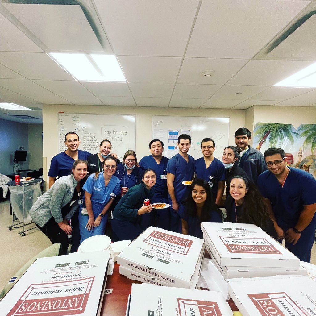 Parting is such sweet sorrow. Our residents’ lunch today was courtesy of Dr. Alex Lee who will be leaving us. Dr. Lee will be truly be missed 🥺. Thank you for all your contributions to our program.
.
.
.
#greatfaculty #medtwitter #residents #surgeons #surgery #northwell #lunch