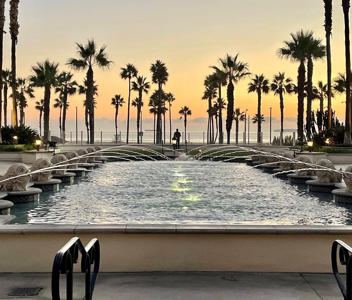 Our team had a wonderful time at the NMHC Student Housing Conference last week in Huntington Beach, CA. 

It is always great to spend time with clients, network with new colleagues, and discuss industry trends.