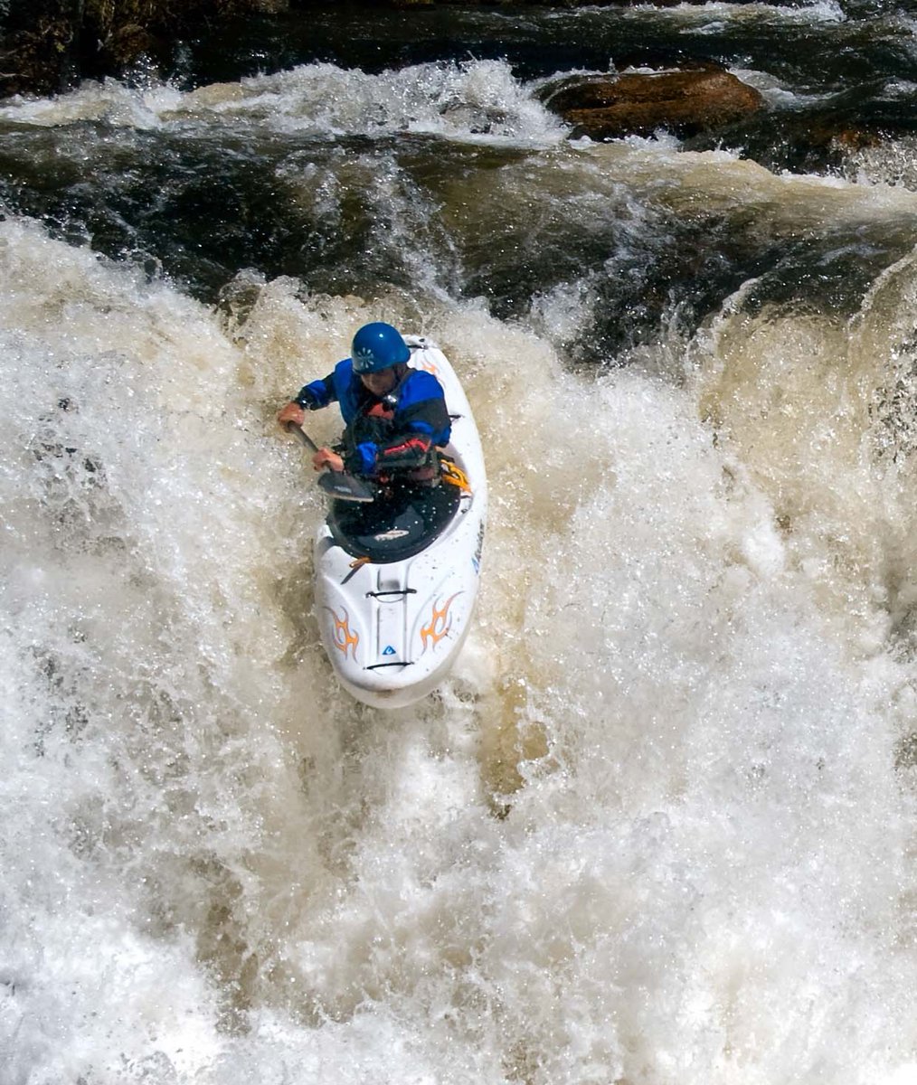 #salamanderpaddlegear #riversafety #whitewaterkayaking #overnighter #kayaking #seakayak #rivertrip