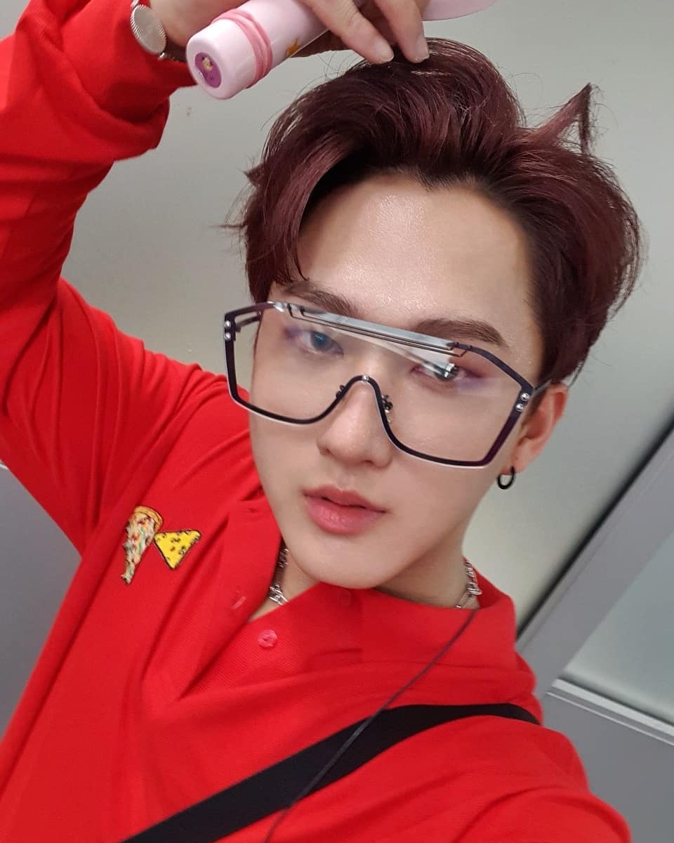 #changbin
#StrayKids im so sorry ive been gone for sooooooooooooooooooooooo long but im back so ill update more often :)