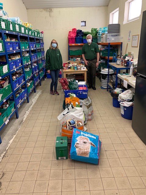 WoodcoteHouse's tweet photo. The food bank @TrussellTrust was extremely grateful for the donations from our generous families. @WoodcoteHouse donated 50kg of food and raised £484.70 in donations. #harvestfestival #woodcotecommunity #foodbankdonations @muddysurrey @randamag https://t.co/ay2XBltIud