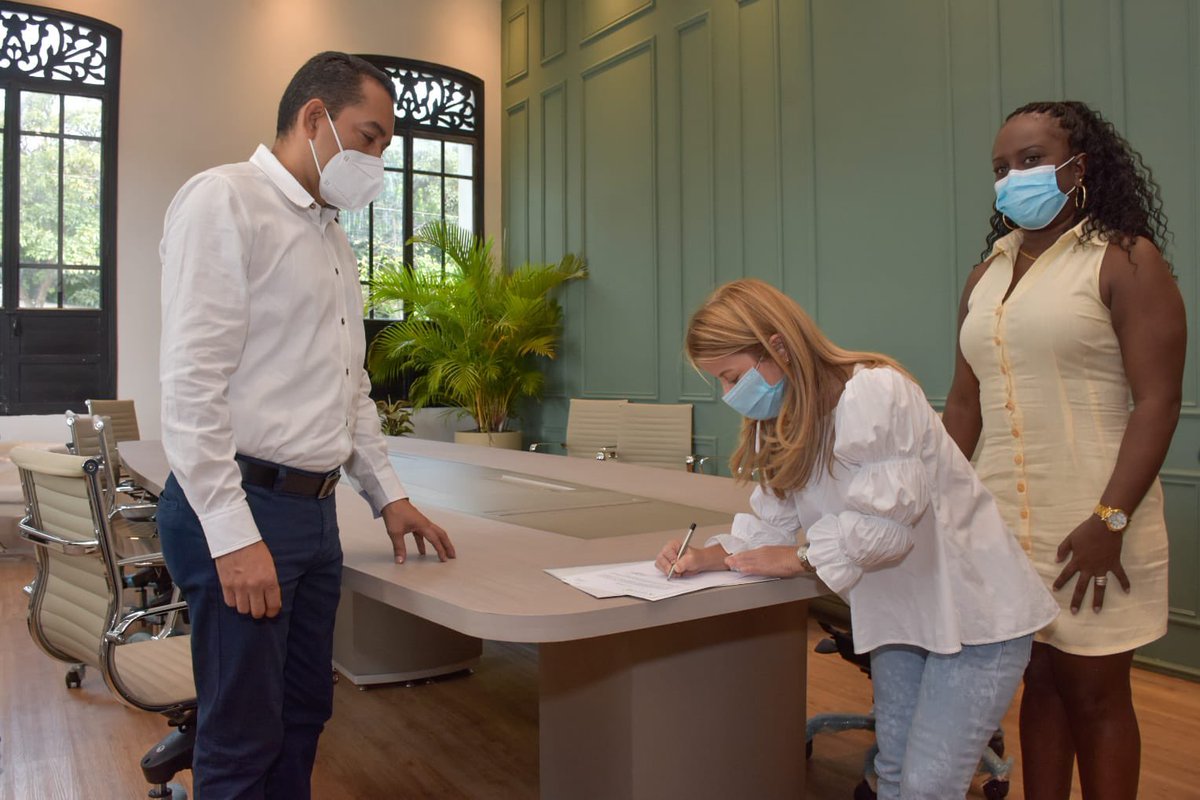 josefacassiani's tweet image. Gracias equipo, sacamos adelante y con altura el proceso de elección y designación de Rector de la UA, hoy lo terminamos con la posesión del rector 2021-2025.