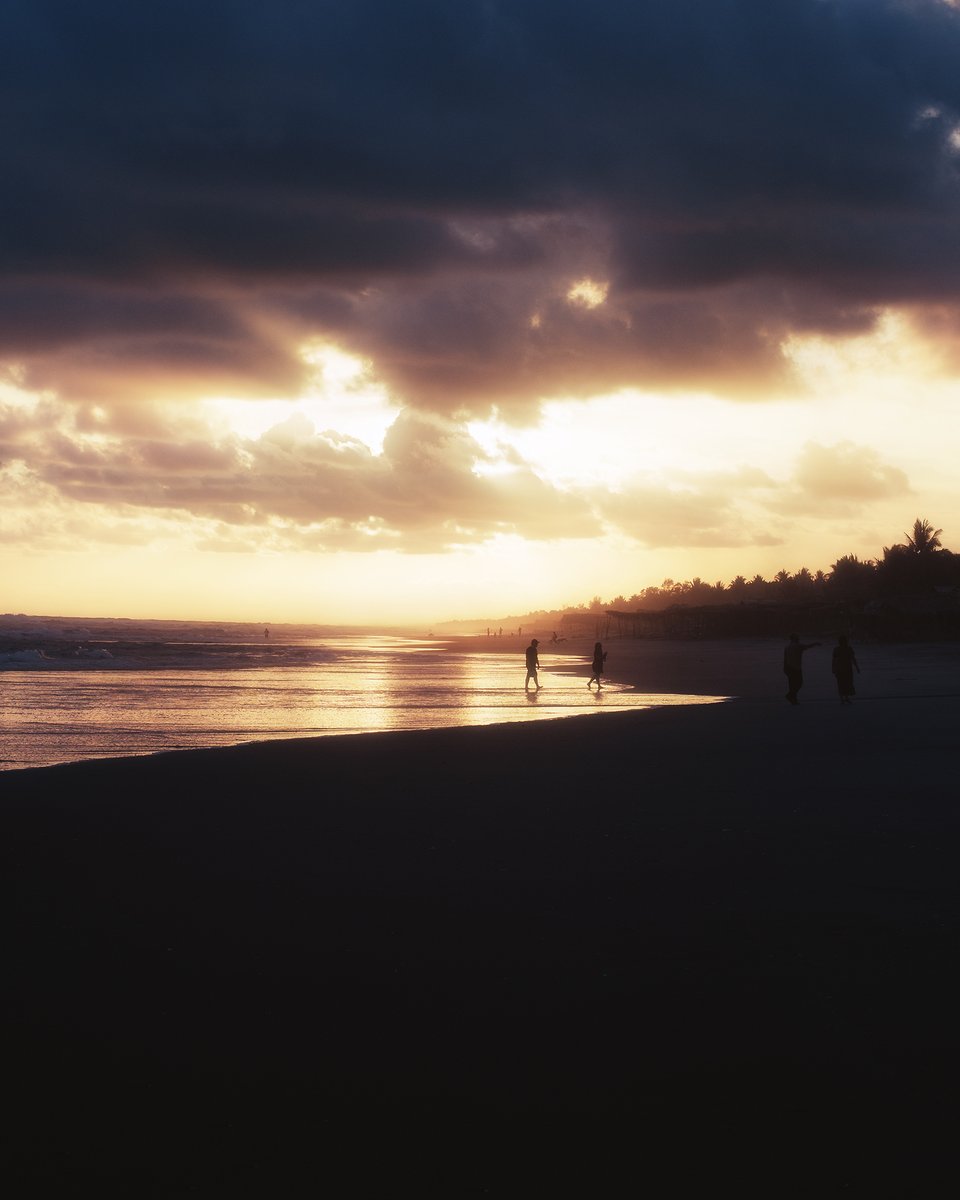 xSamDreams's tweet photo. Hello, My name is Sam, I am a Hispanic Cinematic + Dreamy photographer in Long Island New York #PortfolioDay https://t.co/AcbJa1UH0z