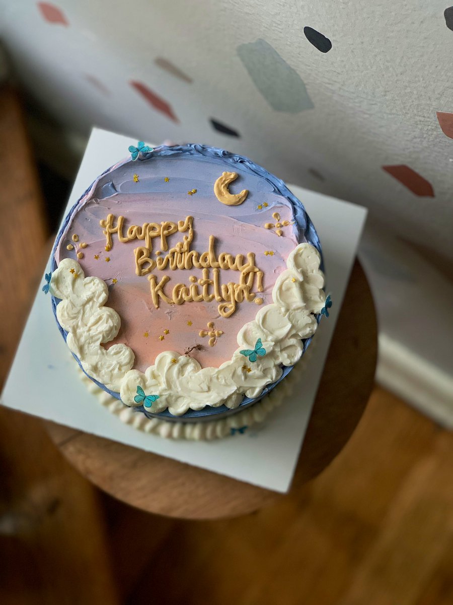 GraveTesse's tweet image. 🦋🌙🌟☁️