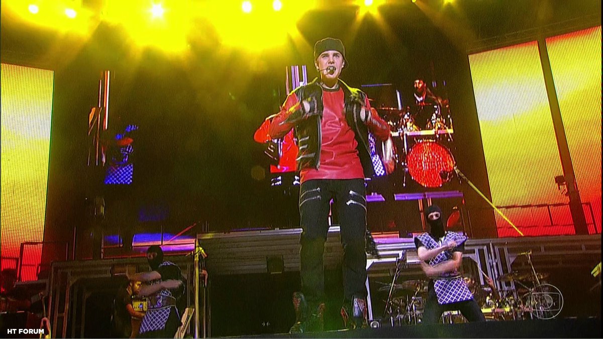 Shows_AoVivo's tweet photo. Há 10 anos, a TV Globo exibia o Z Festival 2011 como Especial de Dia das Crianças. 
O festival teve shows da banda Cine, The Wanted, Cobra Starship e Justin Bieber (em sua primeira passagem pelo Brasil). https://t.co/UgrjrDLdUD