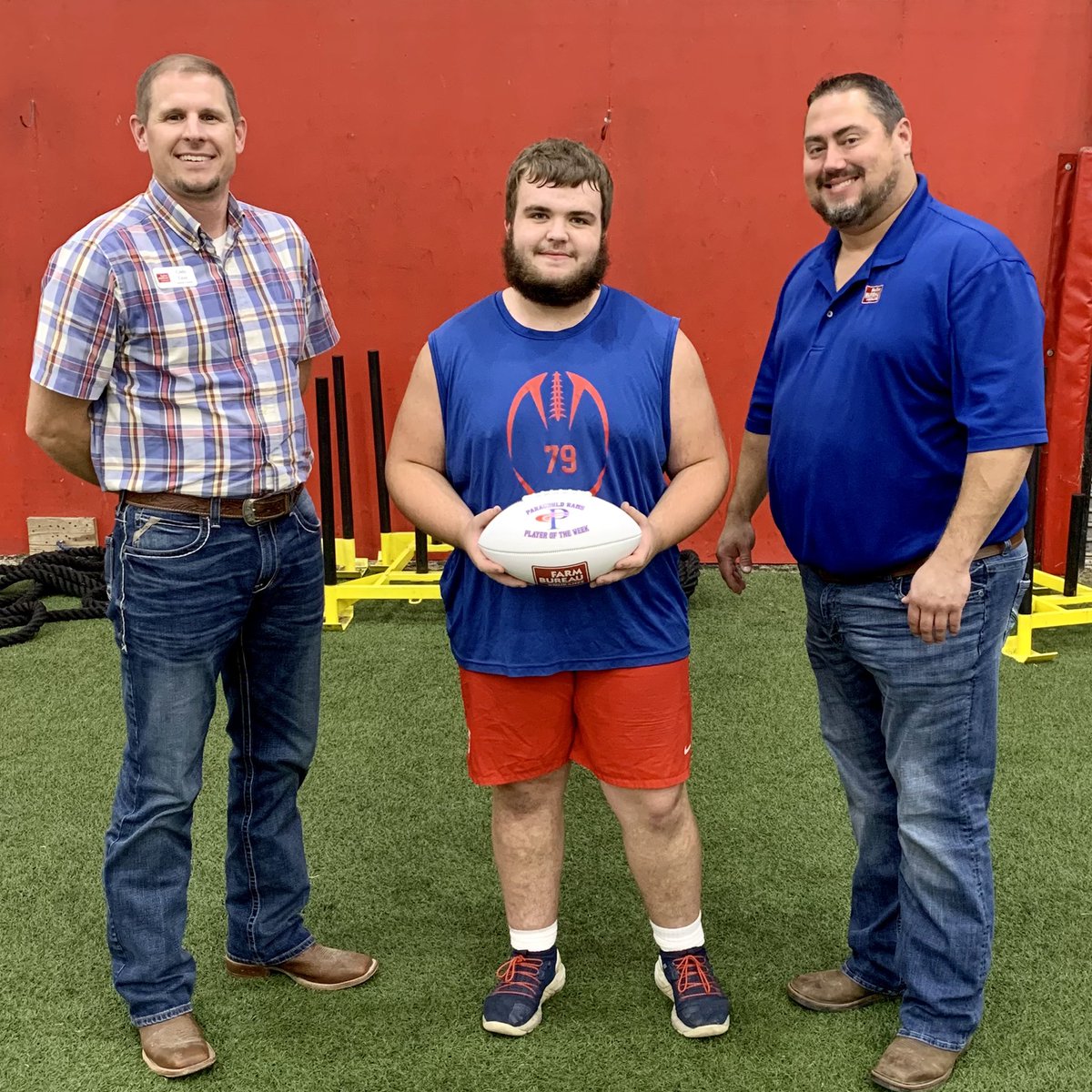 ccgray82's tweet photo. @RamFootballl 2wks behind, but still want to celebrate this athlete!  Greene Co FB would like to congratulate Paragould Ram, Britt Rogers, on being selected as the FB Player of the Week! Congrats to Britt on being selected for the FB Player of the Week 🏈 ! Keep it up &amp; Go 🐏’s! https://t.co/GJJUgzhn3A