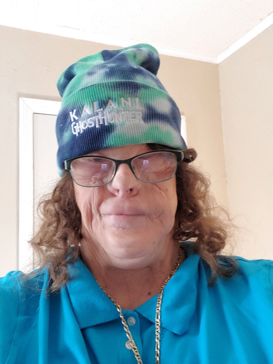 SamOfHaywood's tweet image. New beanie, its tye dye, and its awesome, I should wear this whenever I play Phasmo or GHC.
#beanie #kalanighosthunter #ghosthuntercorp #phasmophobia #beanielife #tyedye