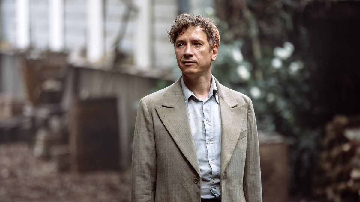 юлия снигирь воланд. мастер и маргарита фильм 2022. воланд фильм 2023. цыганов в роли мастера. воланд фильм 2022 аугуст диль.